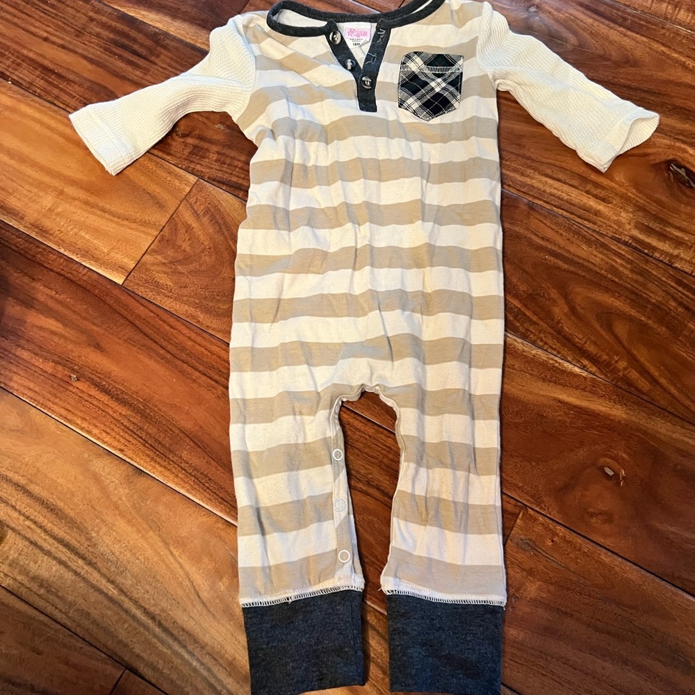 Boy’s Ricrac and ruffles striped romper. Size 18 months